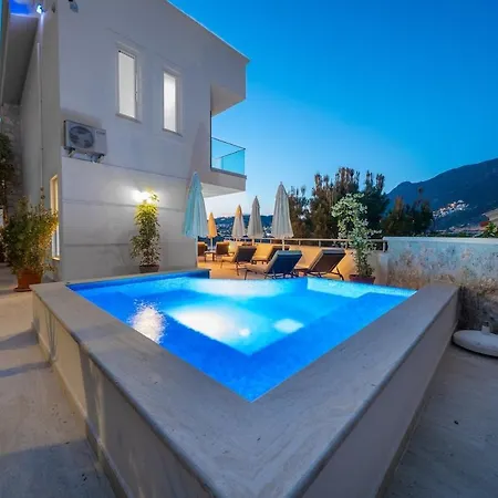 Cennetkoy Kalkan Sleeps 12 * Kaş