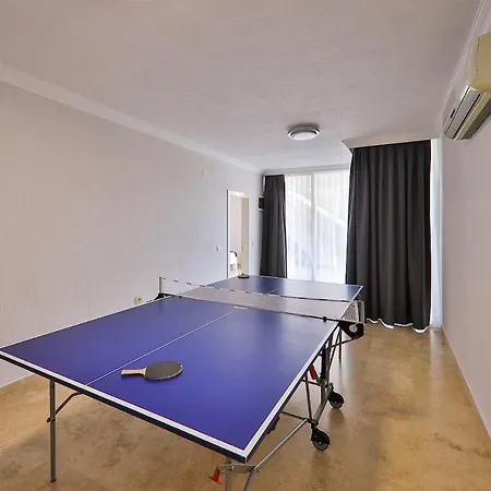 Cennetkoy Kalkan Sleeps 12