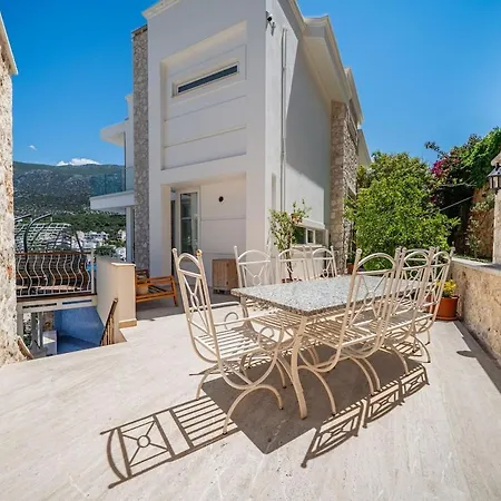 Villa Cennetkoy Kalkan Sleeps 12 Kas