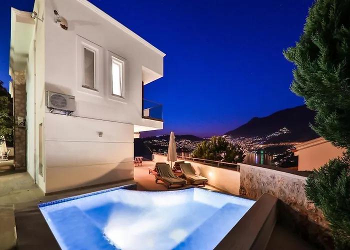 Cennetkoy Kalkan Sleeps 12 Villa Kaş