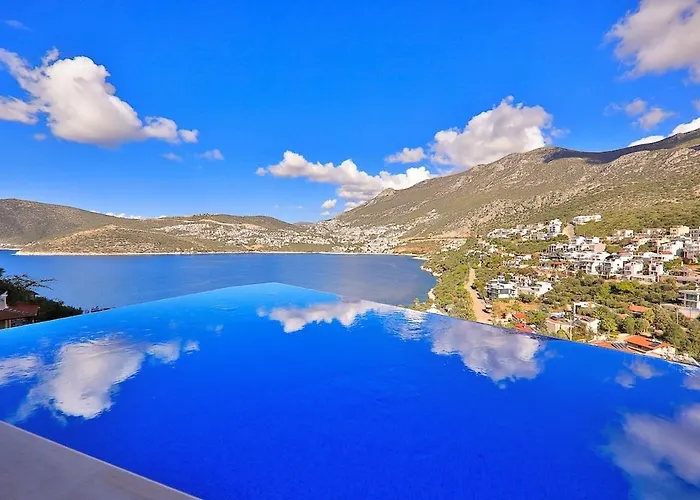 Cennetkoy Kalkan Sleeps 12 Kaş